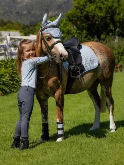 Le Mieux Mini Suede Jump Square – Mist -Le Mieux Rider Finds 4d9a8038 pt scaled 1