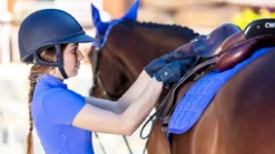 LeMieux Carbon Mesh Close Contact Square – Bluebell -Le Mieux Rider Finds g0a3992 hr