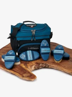 Le Mieux Rider Finds -Le Mieux Rider Finds lm groomingkit marine hr 1 2 1 2