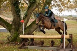 LeMieux Suede Close Contact Square – Spruce -Le Mieux Rider Finds spruce prod 2