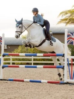 LeMieux Loire Close Contact Square – Ice Blue -Le Mieux Rider Finds tracyrobertson april2021 029 1